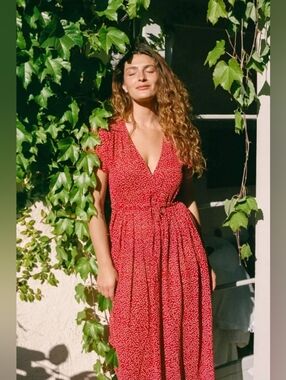 Christy Dawn Dress In Mulberry Ditsy